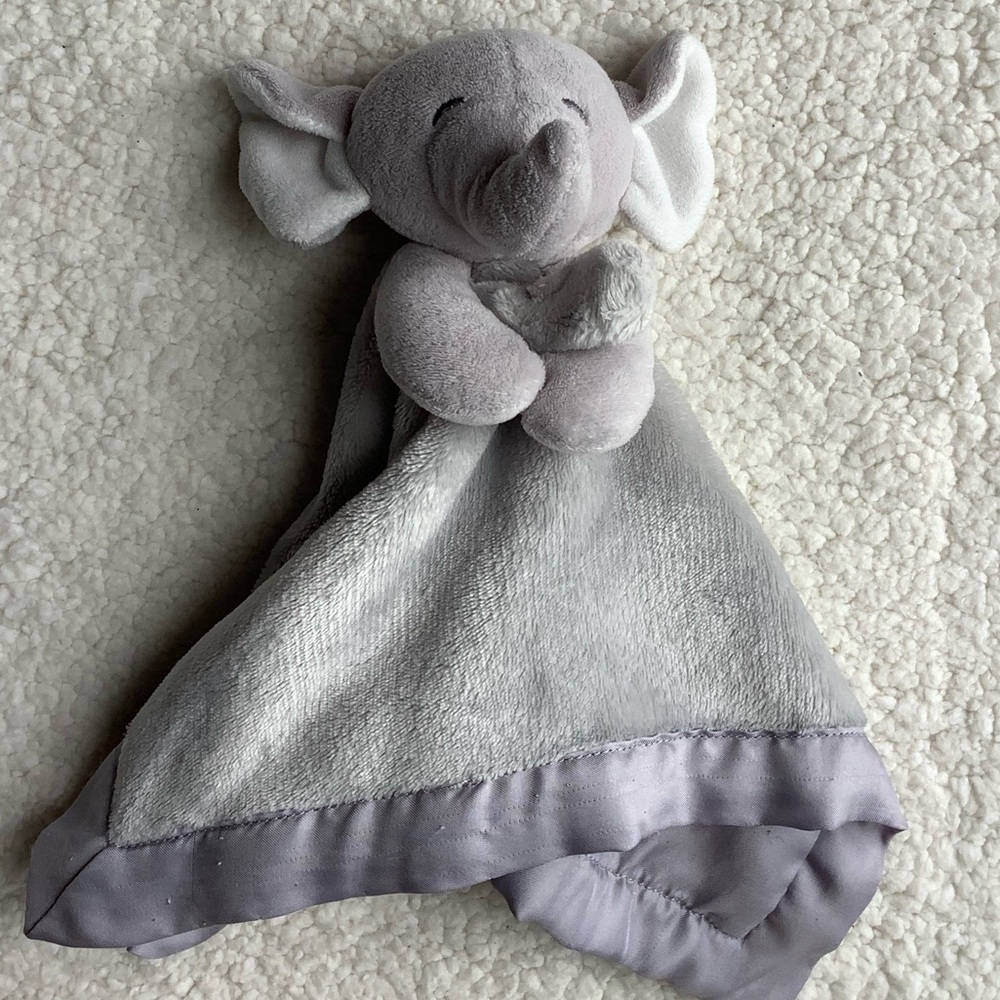 Carters Elephant Lovey Security Blanket Baby Comfort Plush 🤍🐘